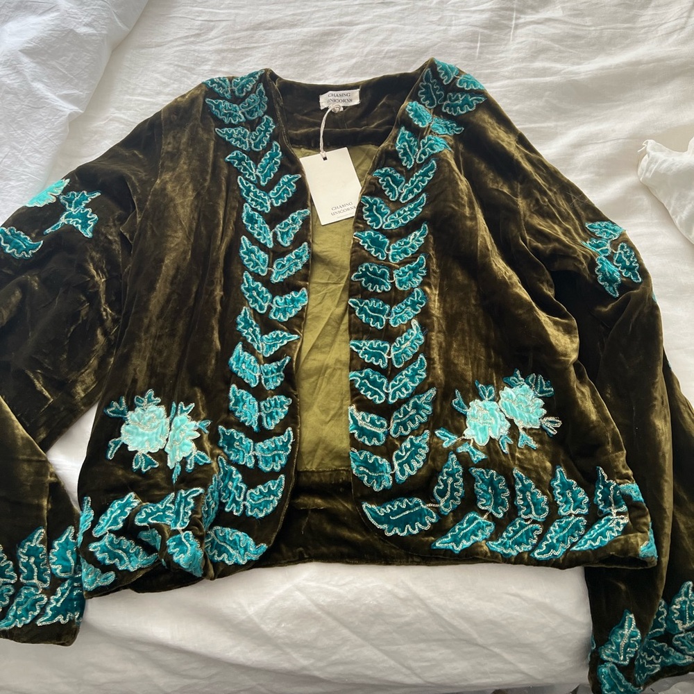 Nwt! Chasing Unicorns Valley of Neptune Velvet Jacket - Green and Blue - Picture 2 of 5